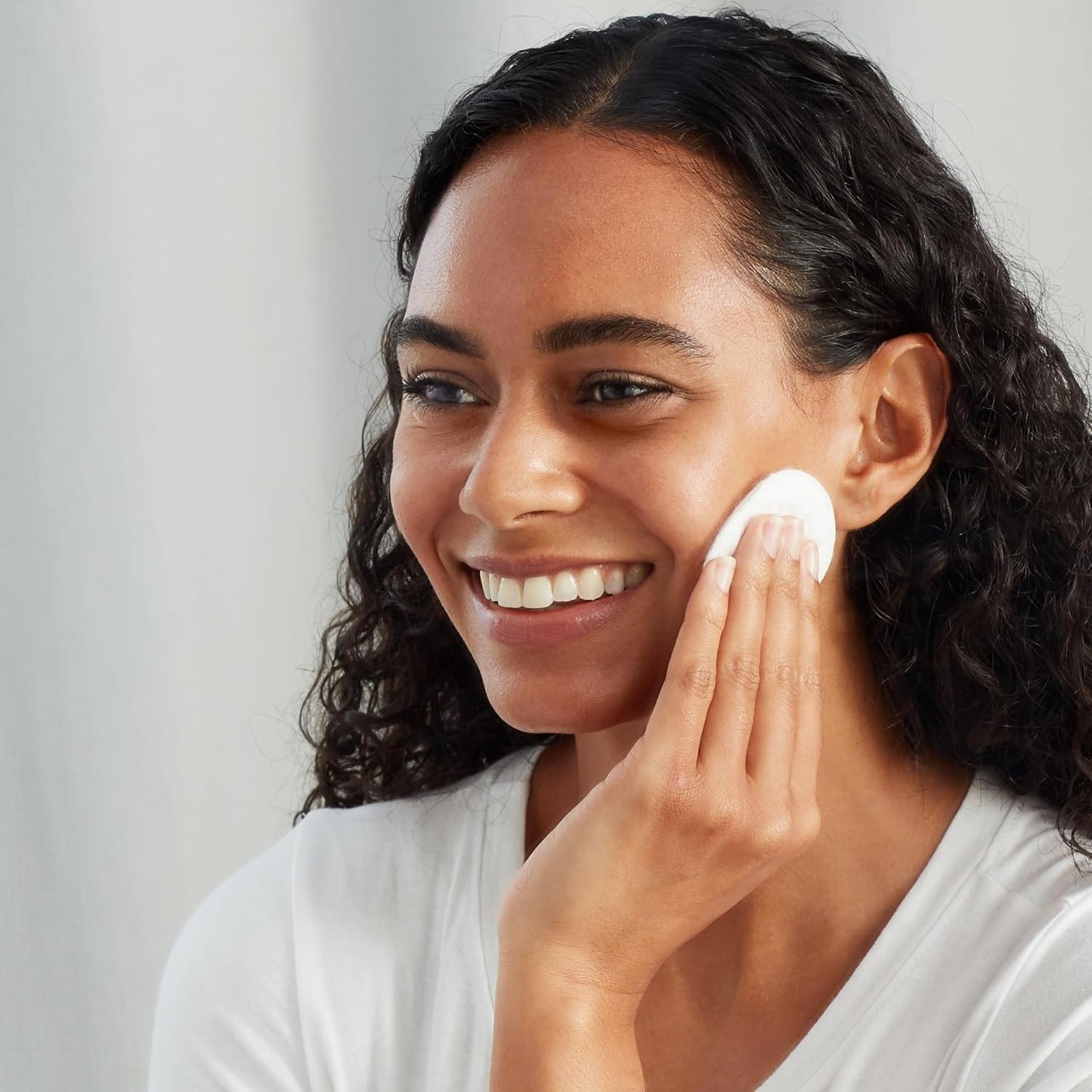 Organic Cotton Rounds - Gentle, Sustainable, Multipurpose Cotton Pads