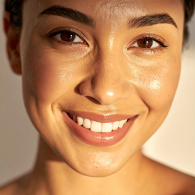 𝐑𝐄𝐒𝐓𝐎𝐑𝐀𝐓𝐈𝐕𝐄 𝐌𝐎𝐈𝐒𝐓𝐔𝐑𝐈𝐙𝐄𝐑 Hydrate & glow with aloe, rose water, hyaluronic acid, and hibiscus